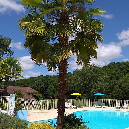 Chalet, Confort, Loisirs Et Piscine Casa de Férias *