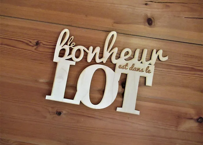 Vakantiehuis Chalet, Confort, Loisirs Et Piscine *